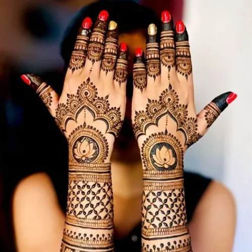 Vintage Mehendi Design